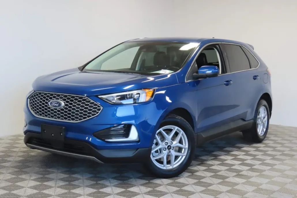 2024 Ford Edge SEL photo 1