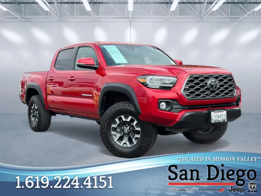 2023 Toyota Tacoma TRD Off-Road photo 1