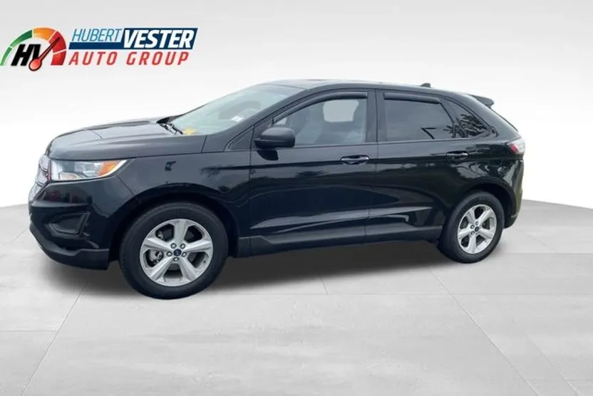 2017 Ford Edge SE photo 1