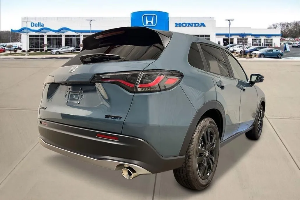2026 Honda HR-V Sport photo 1