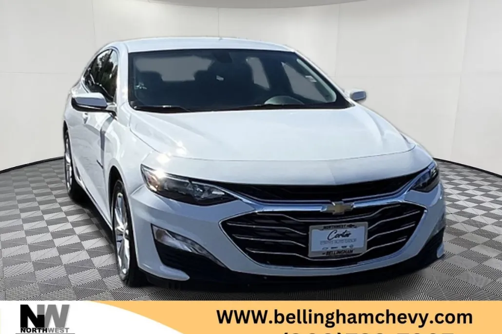 2021 Chevrolet Malibu 1LT photo 1