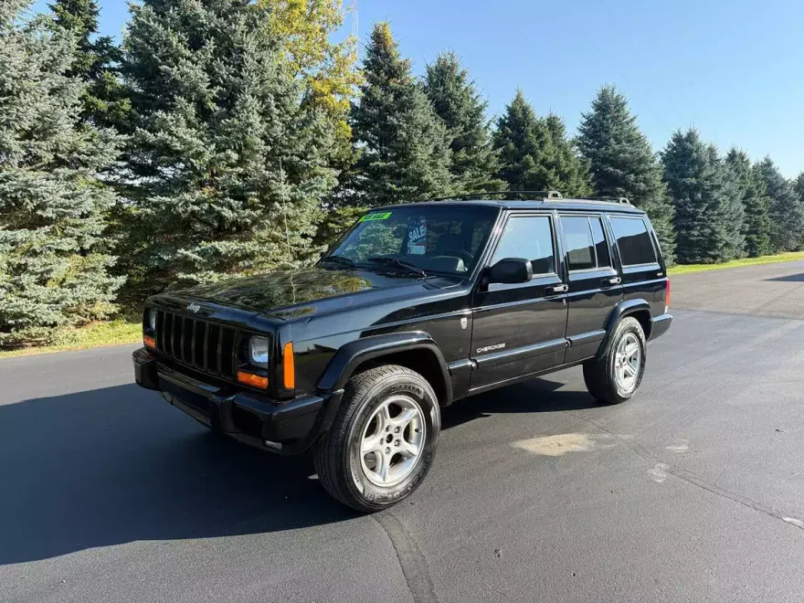 2001 Jeep Cherokee Sport photo 1