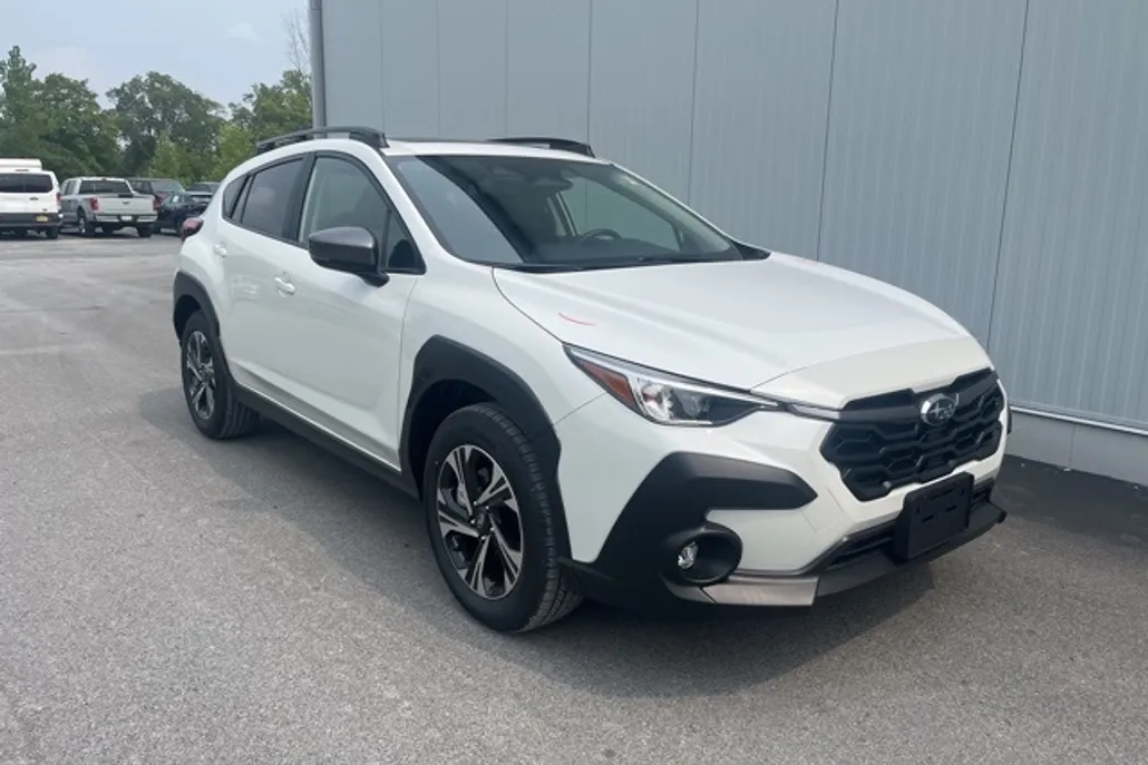 2025 Subaru Crosstrek Premium photo 1