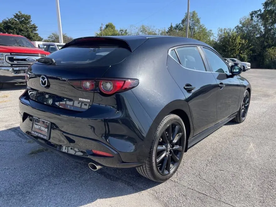 2024 Mazda Mazda3 Hatchback 2.5 Select Sport photo 1