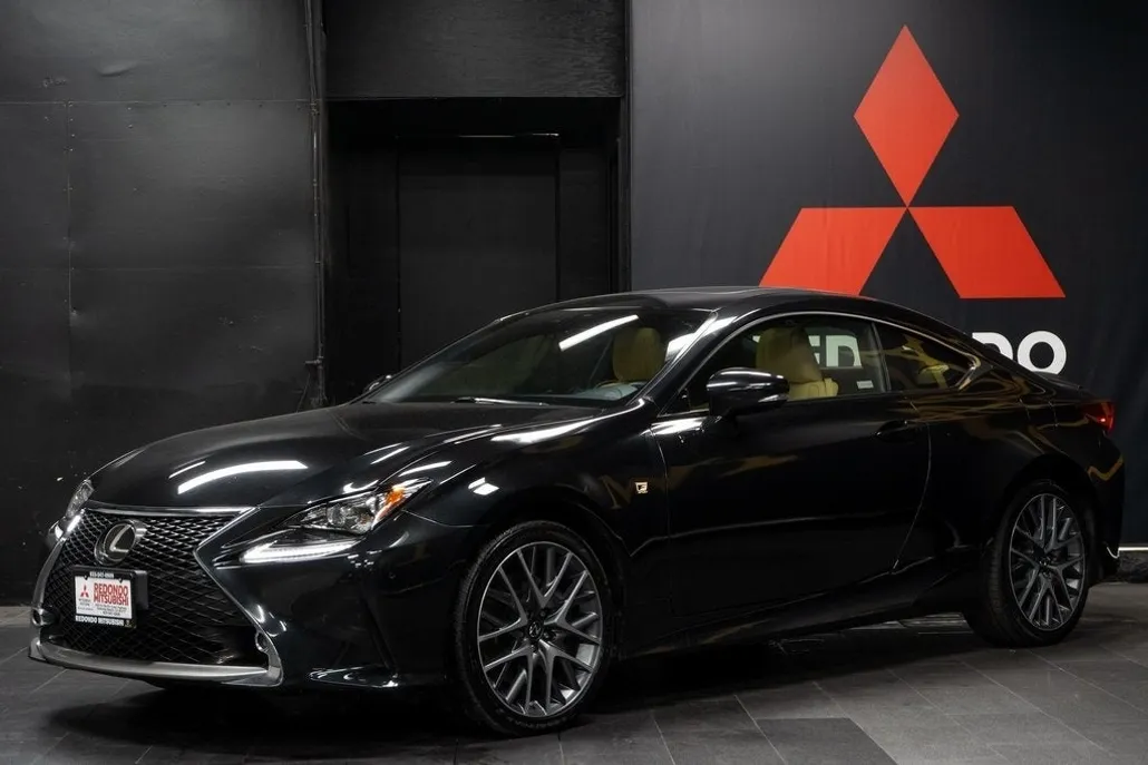 2017 Lexus RC 300 AWD photo 1