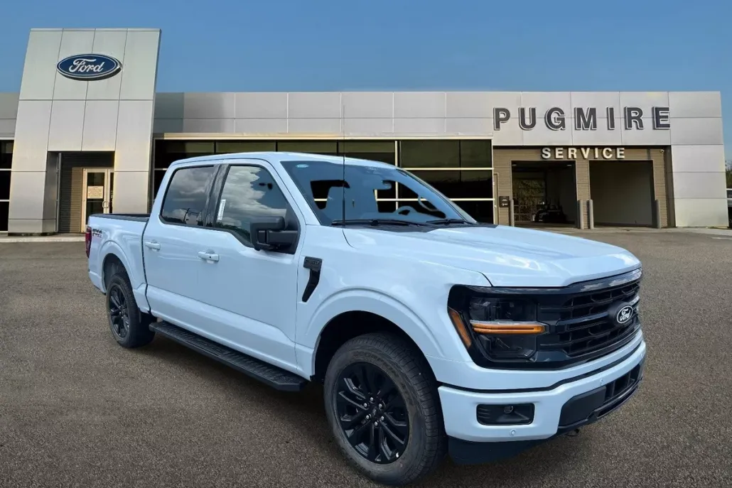 2025 Ford F-150 XLT photo 1
