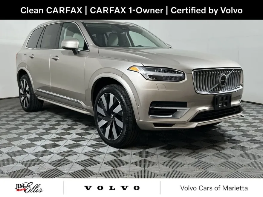 2024 Volvo XC90 Recharge T8 Plus photo 1
