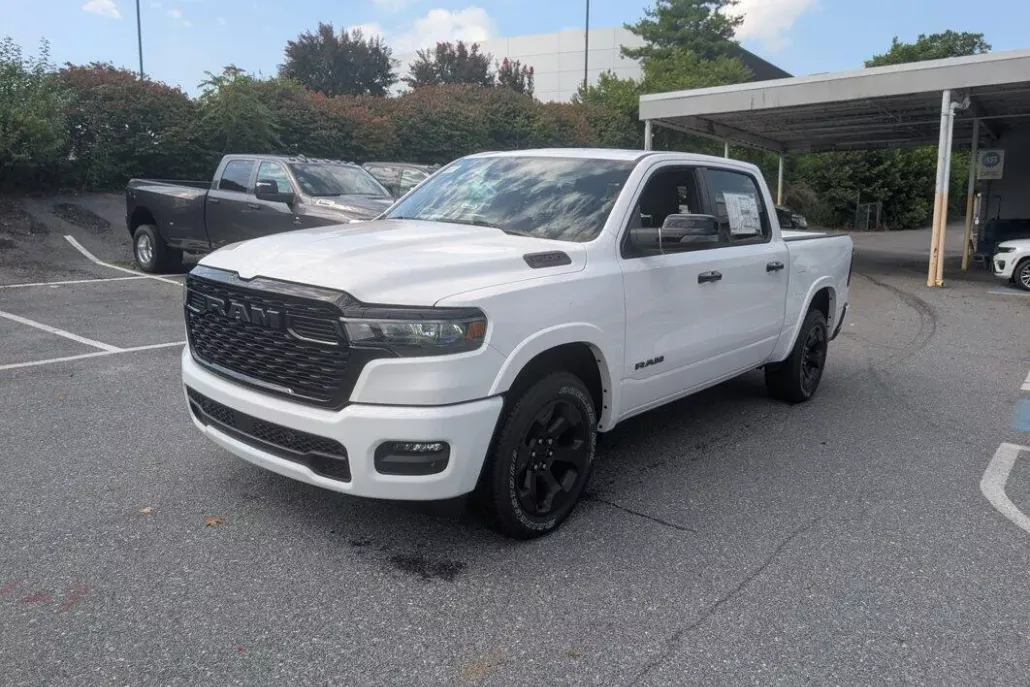 2025 Ram 1500 Big Horn photo 1