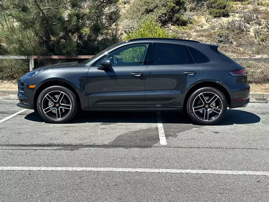 2021 Porsche Macan S photo 1