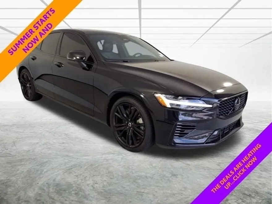2024 Volvo S60 Recharge Ultimate Black Edition photo 1