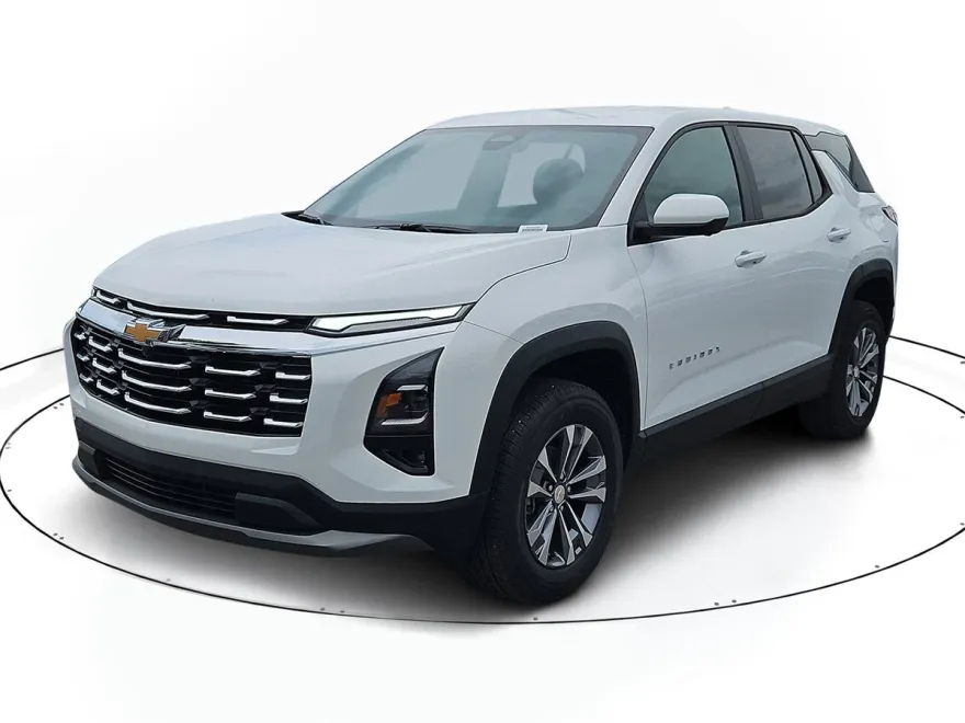 2026 Chevrolet Equinox LT photo 1