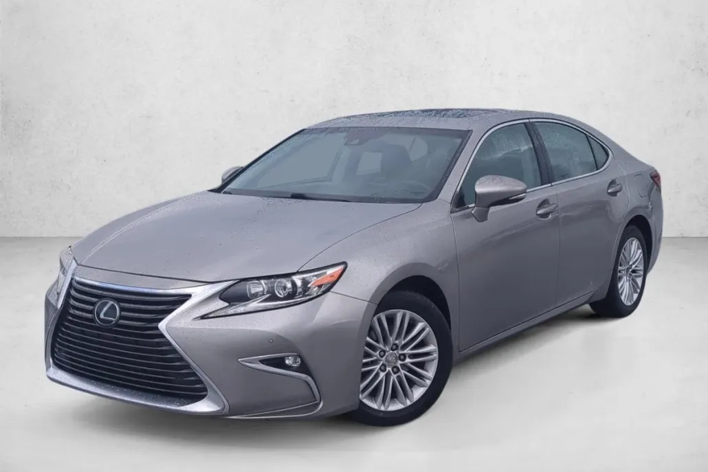 2016 Lexus ES 350 photo 1