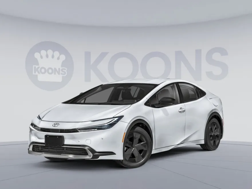 2026 Toyota Prius Plug-in Base photo 1
