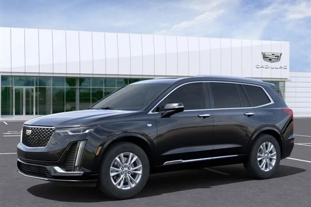 2025 Cadillac XT6 Luxury photo 1