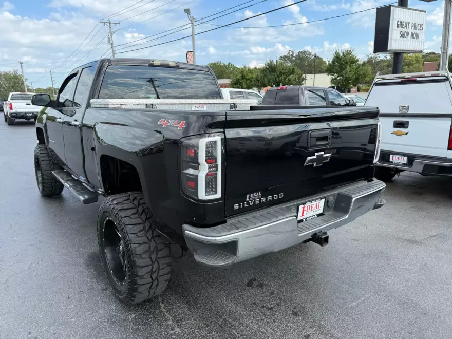 2015 Chevrolet Silverado 1500 LS photo 1