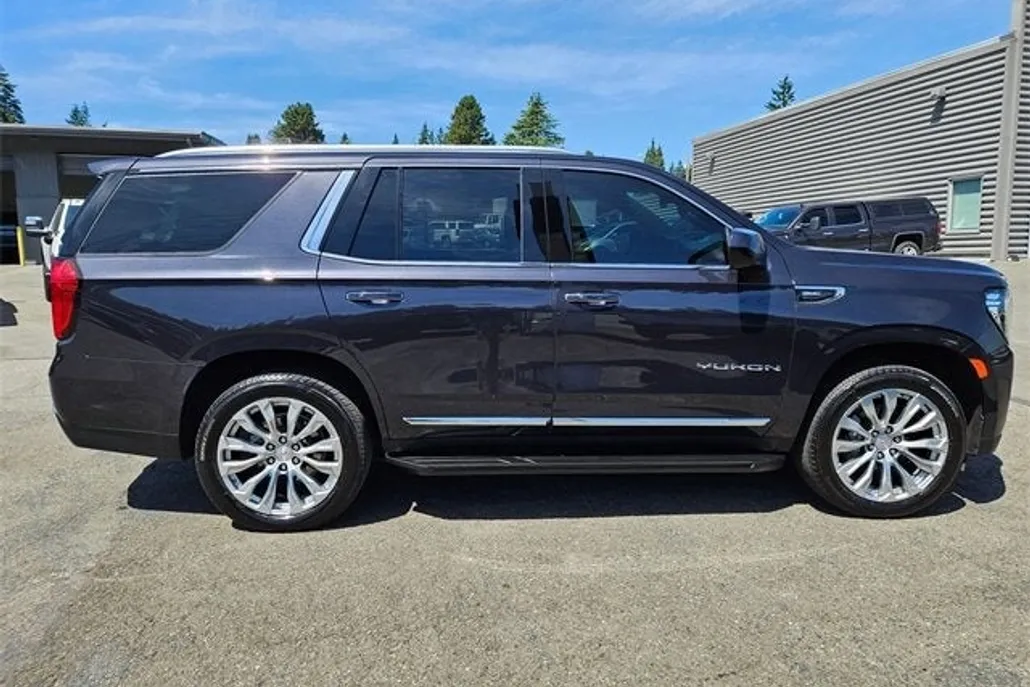 2023 Gmc Yukon SLT photo 1