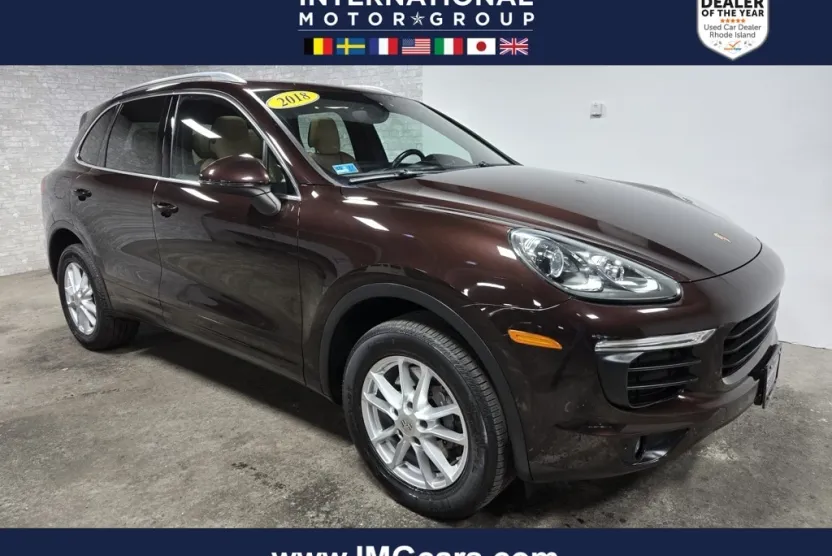 2018 Porsche Cayenne Base photo 1