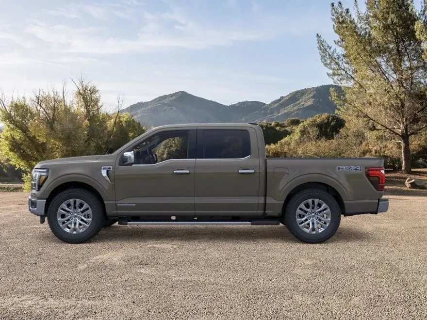 2025 Ford F-150 Lariat photo 1