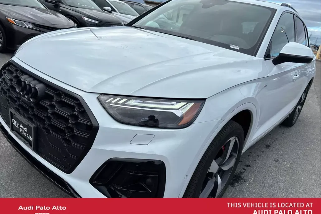 2024 Audi Q5 45 S line Prestige photo 1