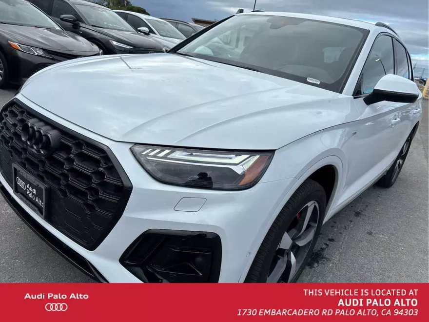 2024 Audi Q5 45 S line Prestige photo 1