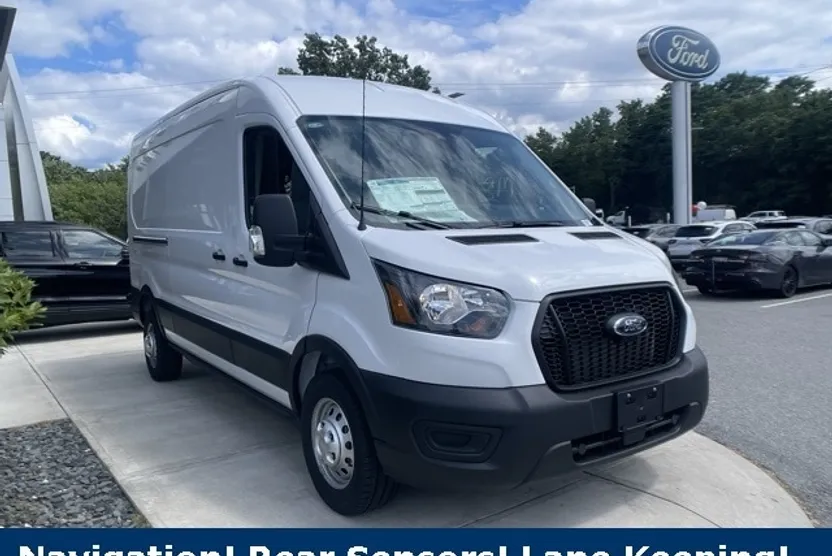 2025 Ford Transit photo 1