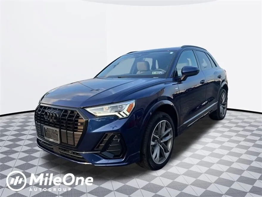 2022 Audi Q3 S line Premium Plus photo 1