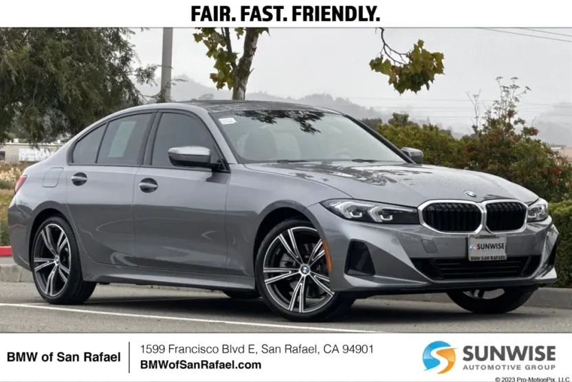 2023 Bmw 330i photo 1