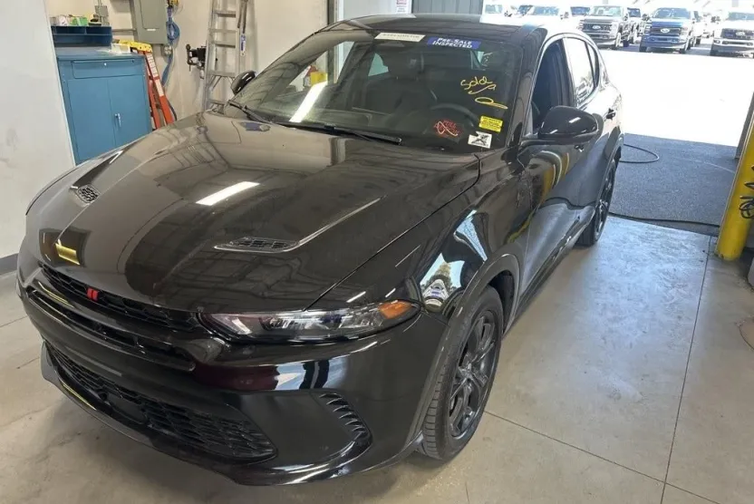 2024 Dodge Hornet R/T Plus photo 1