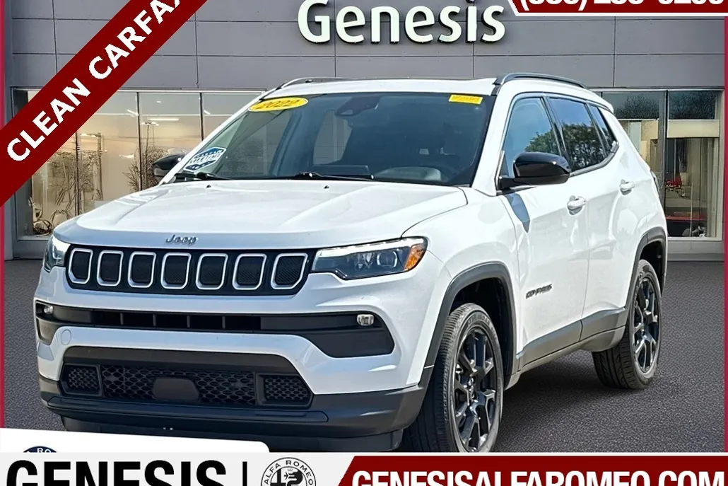 2022 Jeep Compass Latitude Lux photo 1