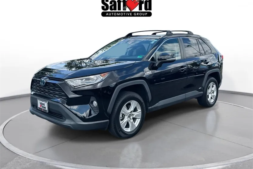 2021 Toyota RAV4 Hybrid XLE photo 1