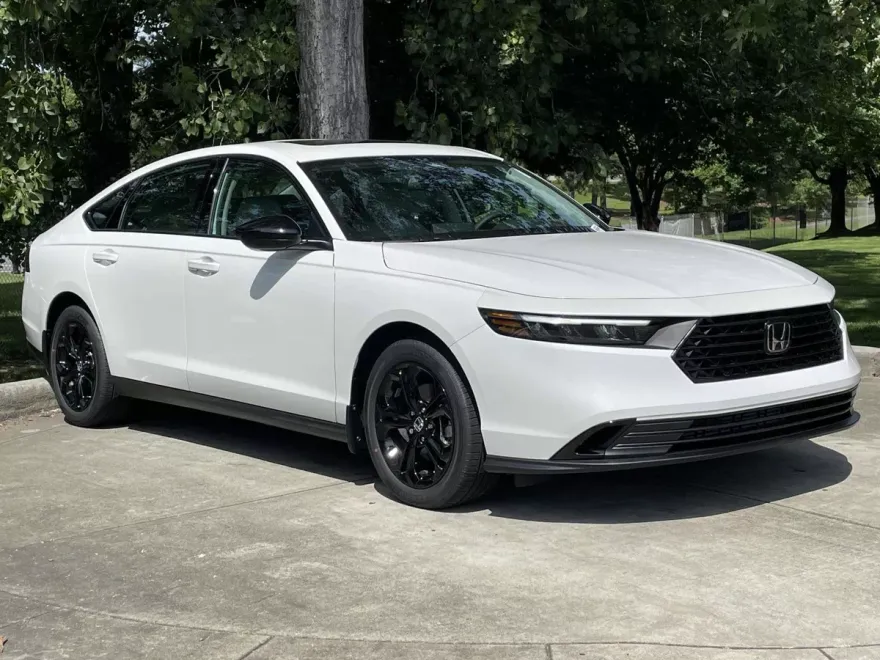 2025 Honda Accord SE photo 1