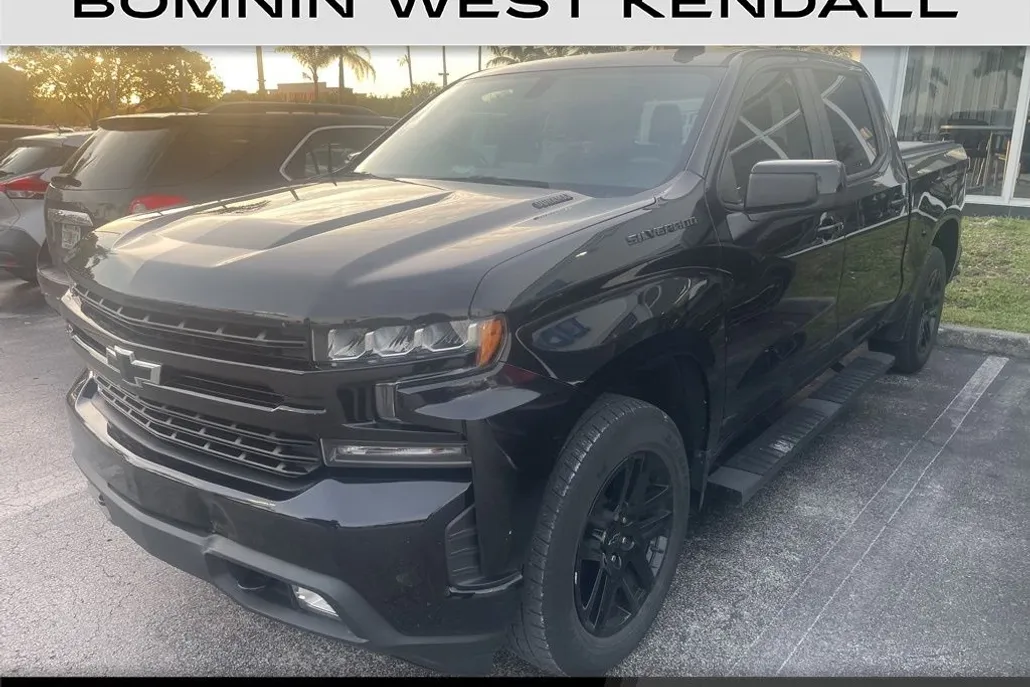 2021 Chevrolet Silverado 1500 RST photo 1