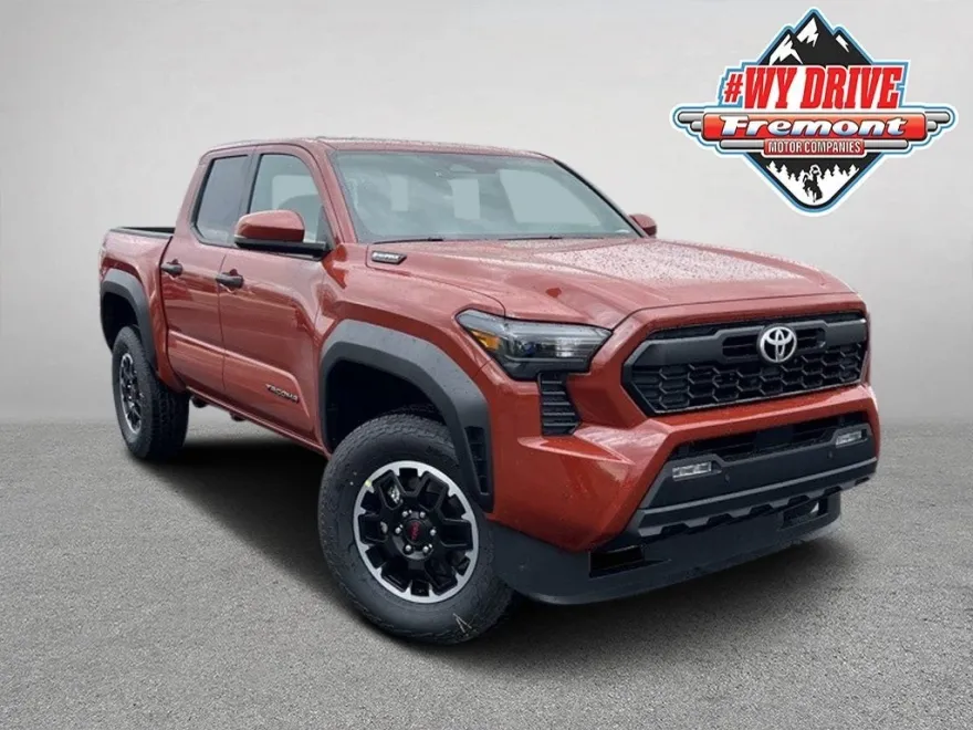 2025 Toyota Tacoma TRD Off-Road photo 1