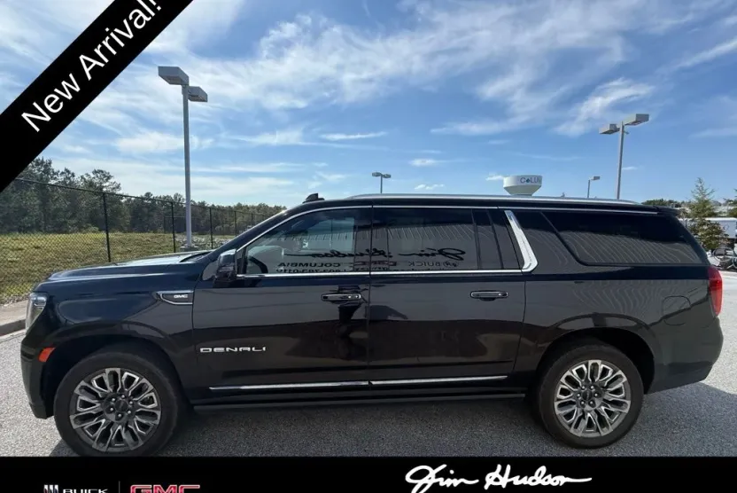 2023 Gmc Yukon XL Denali Ultimate photo 1