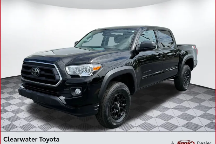 2023 Toyota Tacoma SR5 Double Cab V6 photo 1