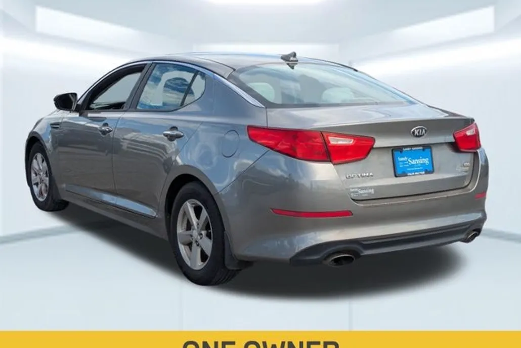 2014 Kia Optima LX photo 1
