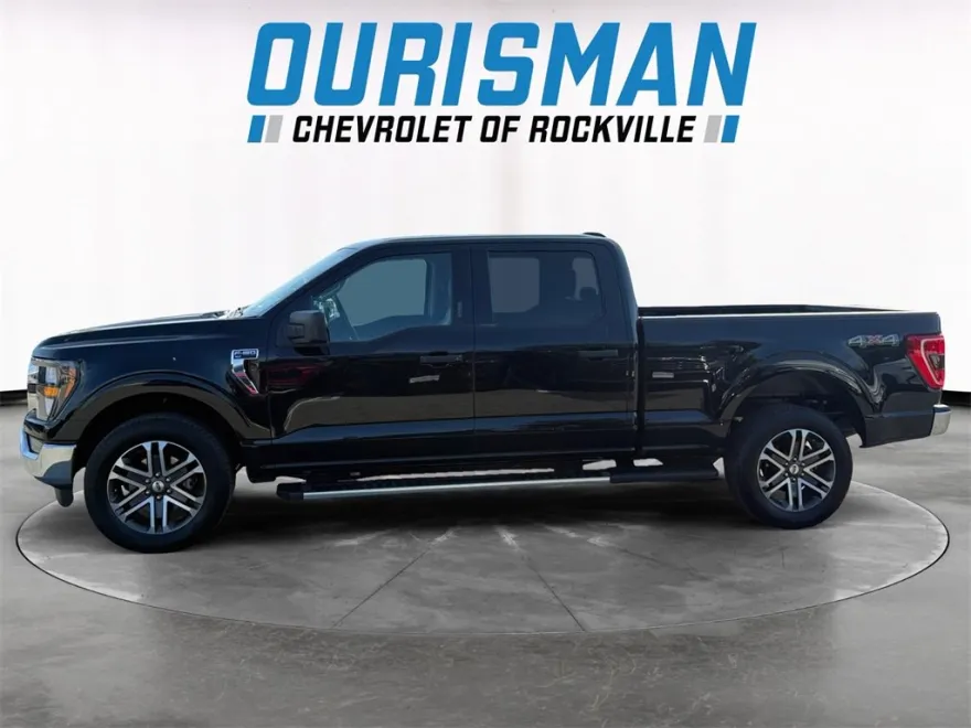 2023 Ford F-150 XL photo 1