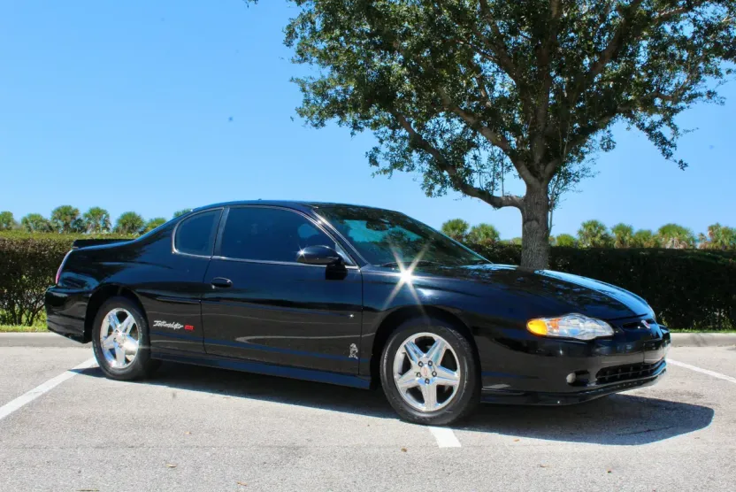 2004 Chevrolet Monte Carlo High Sport SS photo 1