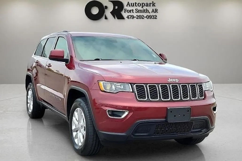 2021 Jeep Grand Cherokee Laredo E photo 1