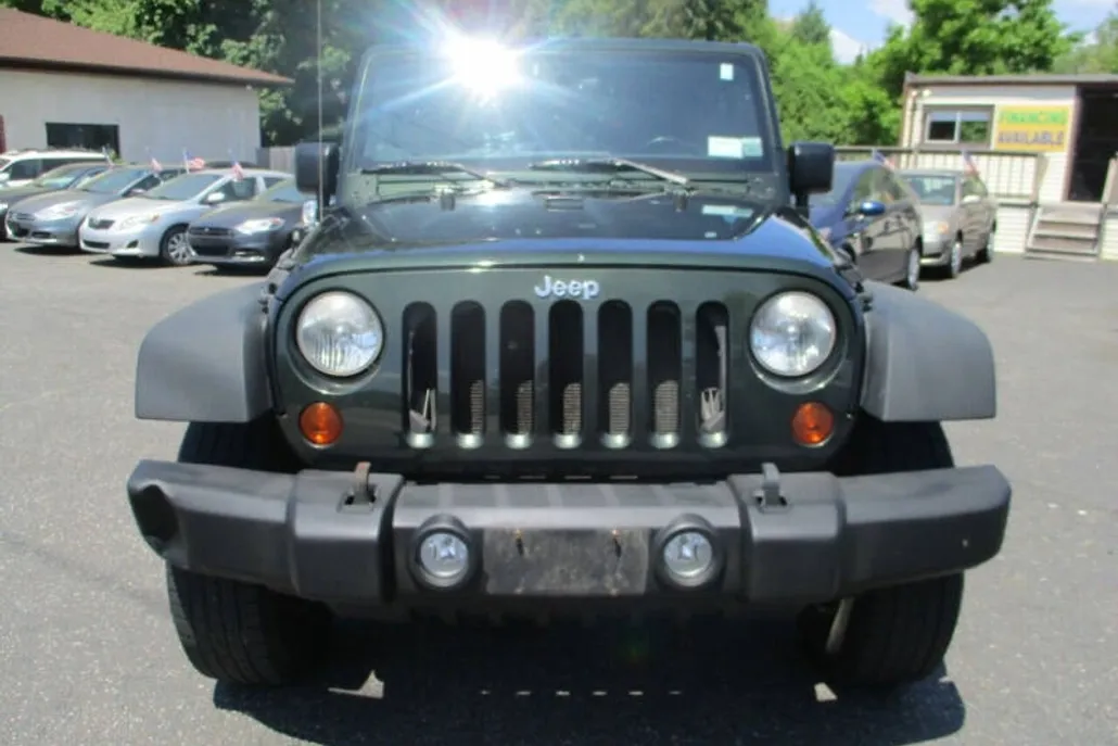2011 Jeep Wrangler Unlimited Sport photo 1