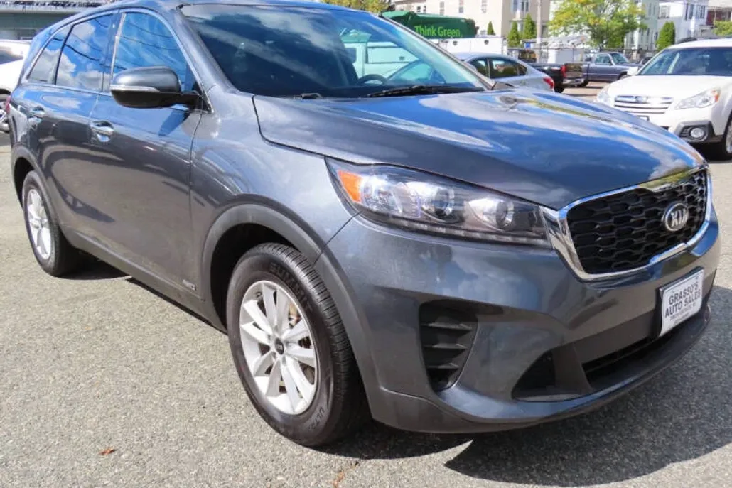 2020 Kia Sorento LX S photo 1