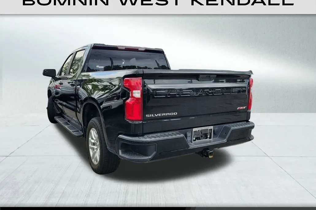 2021 Chevrolet Silverado 1500 RST photo 1
