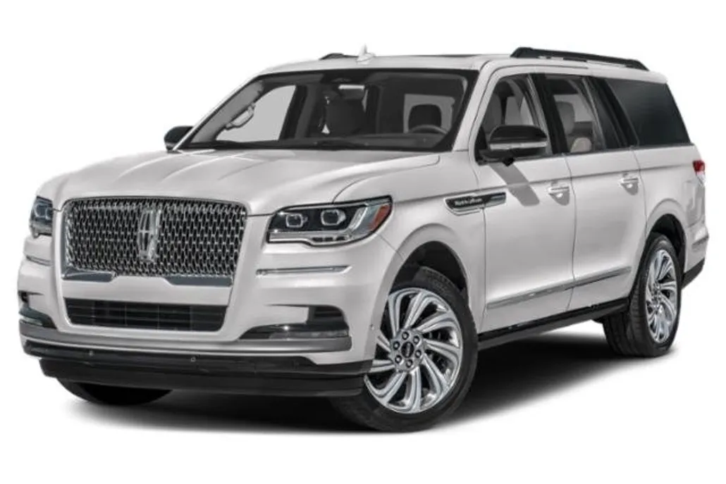 2024 Lincoln Navigator L Premiere photo 1