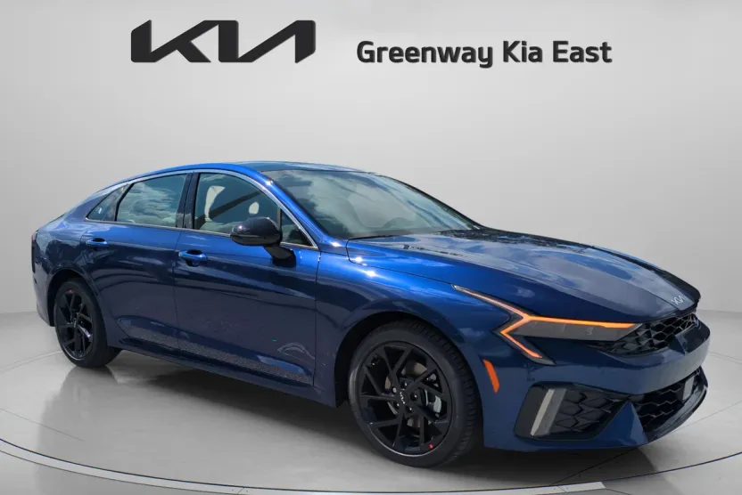 2026 Kia K5 GT-Line photo 1