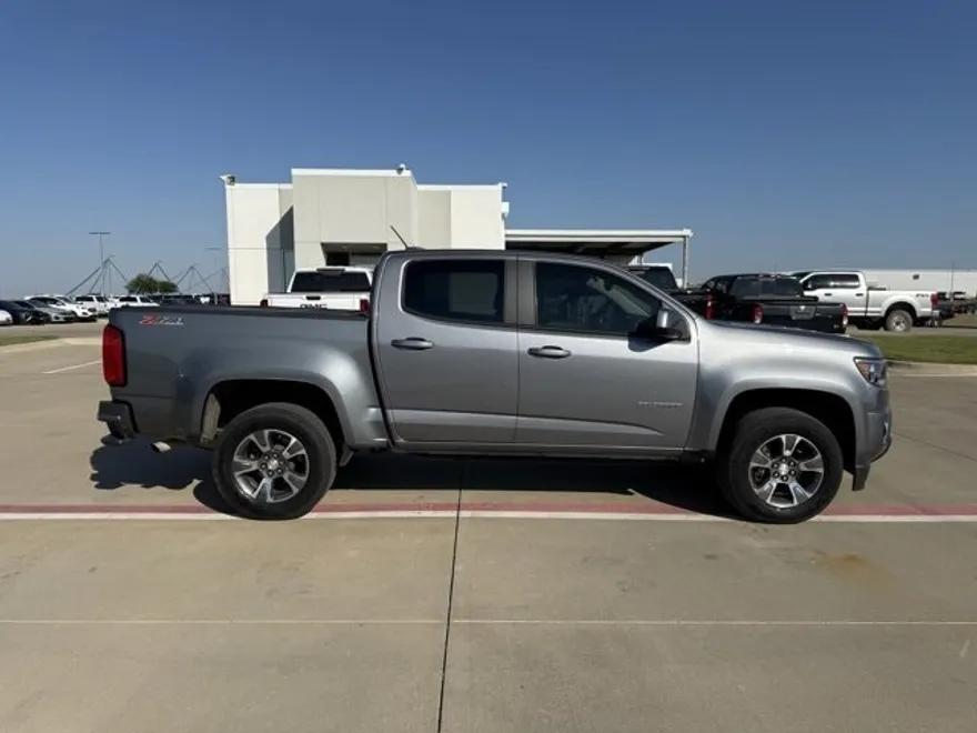 2019 Chevrolet Colorado Z71 photo 1