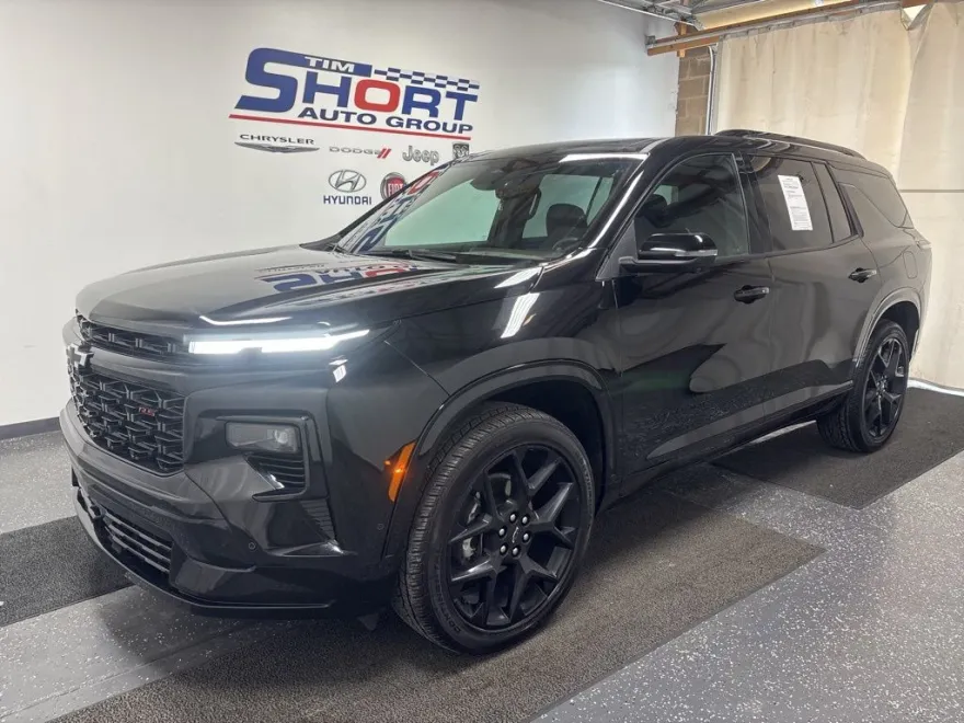 2024 Chevrolet Traverse RS photo 1
