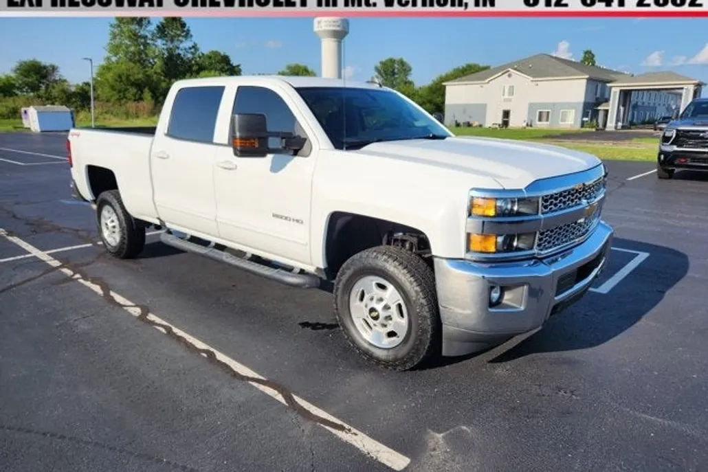2019 Chevrolet Silverado 2500HD LT photo 1