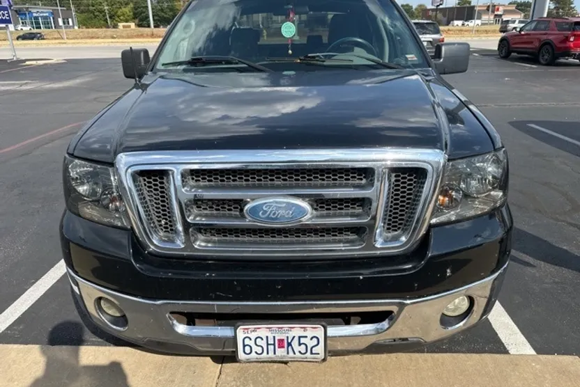 2007 Ford F-150 XLT photo 1