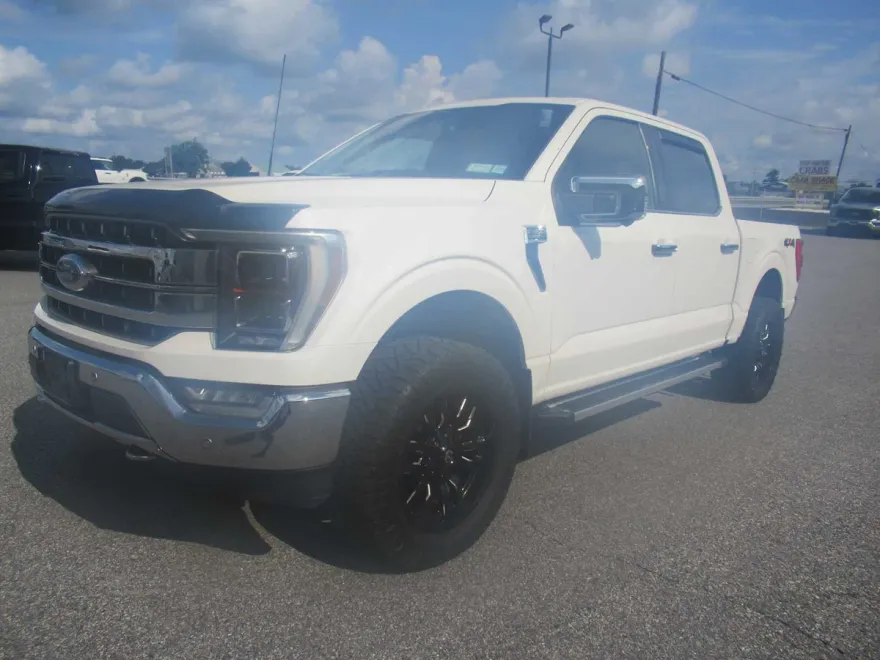 2022 Ford F-150 Lariat photo 1