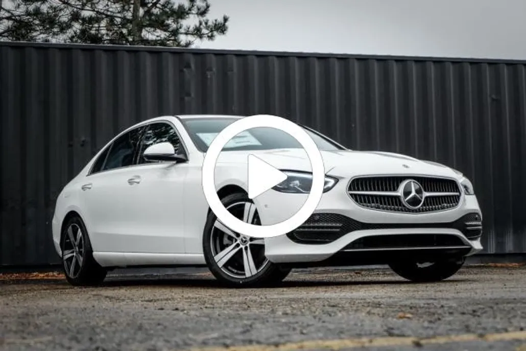 2025 Mercedes Benz C 300 4MATIC photo 1
